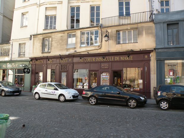  Objets de piété, au Coeur Immaculé de Marie, rue des Petits Pères